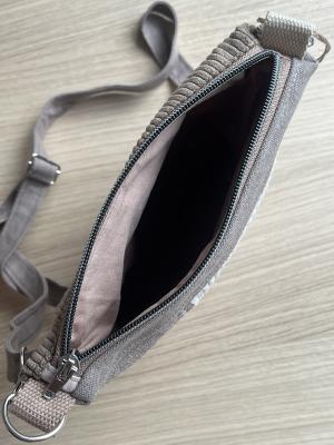 "Flickenwerk II/5" (beige-schwarz) - PFERDEMOTIV